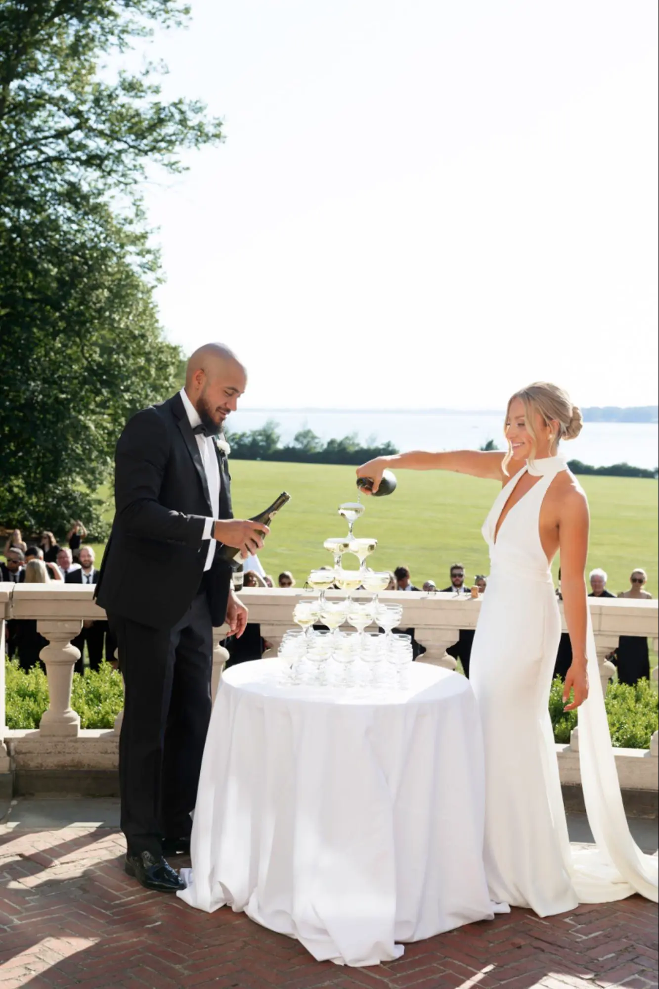 champagne-tower-outdoor