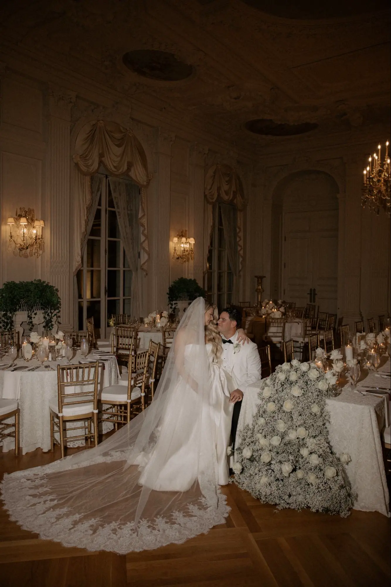 couple-wedding-night